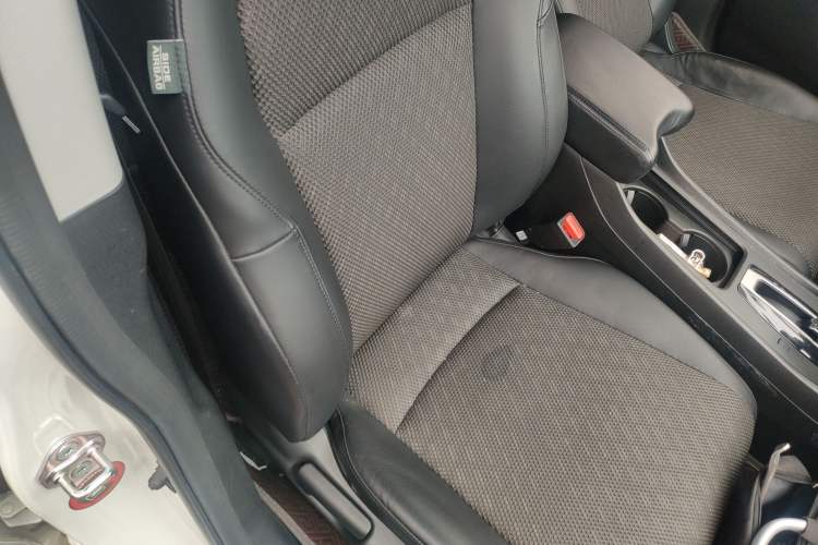 Used Honda Jade 2017 1.8L automatic Comfort version 5 seats
