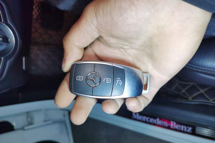 Used Mercedes-Benz C-Class 2021 C 260 L Sport Edition Star Collection Vehicle Key