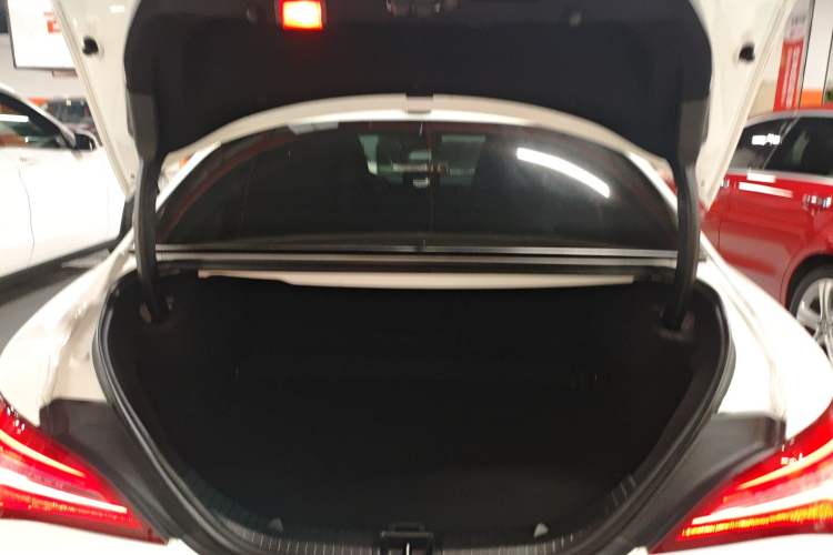 Used Mercedes-Benz CLA 2018 CLA 220 4MATIC
