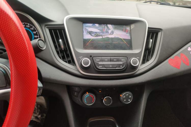 Used Chevrolet Cavalier 2018 320 Automatic Xinyue Edition Audio And AC Panel