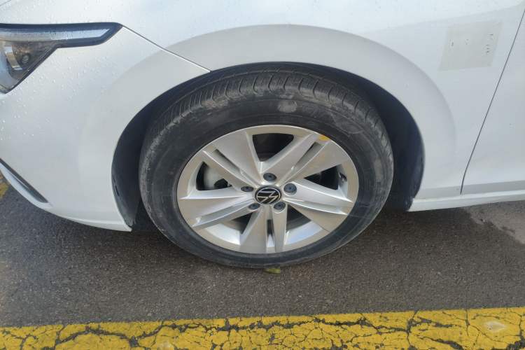 Used Volkswagen Golf 2023 200TSI DSG Exterior 4