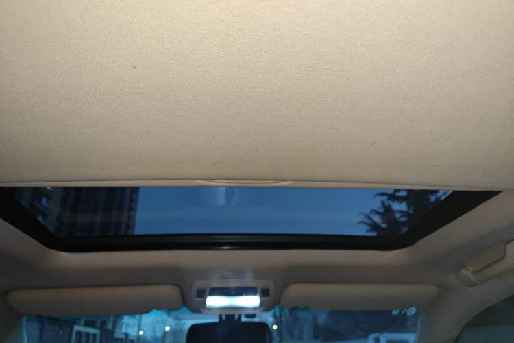 Used Lexus RX Classic 2011 270 Elegant Edition Headliner
