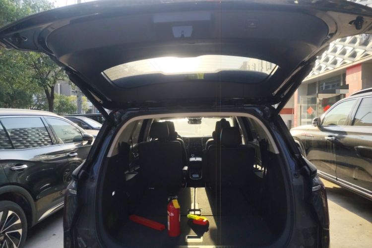 Used Hongqi HS7 PHEV 2024 2.0T PHEV Four-Wheel Drive Flagship Edition 6 Seats Trunk