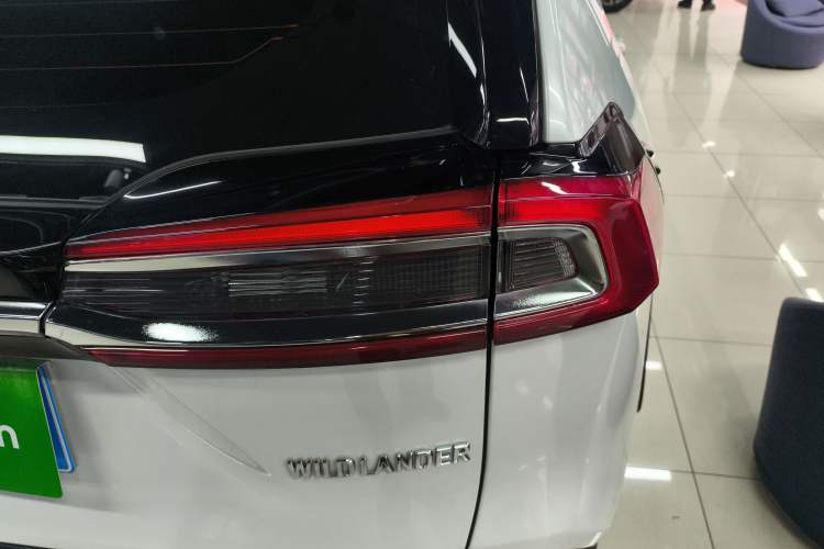 Used Toyota Wildlander 2021 2.0L CVT Two-Wheel Drive Luxury Edition
