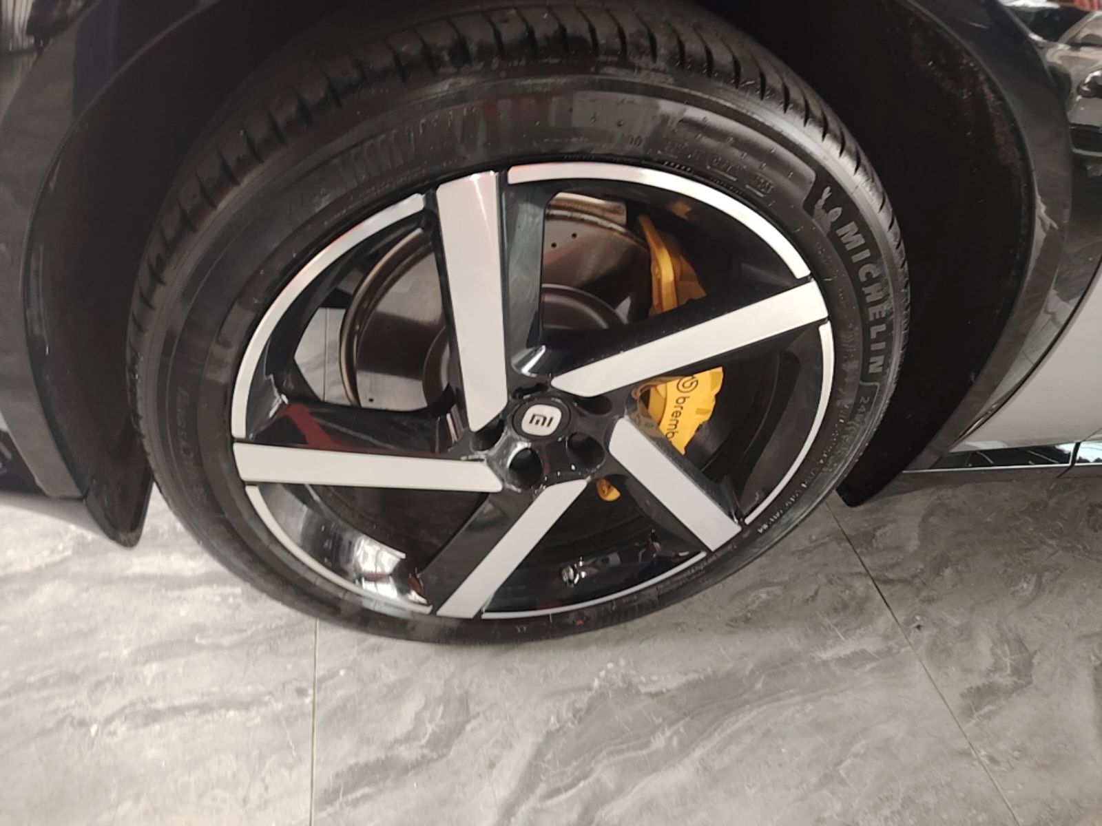 Xiaomi Auto YU7 2025 Ultra-Long Range High-Performance All-Wheel-Drive Max Edition — снимка 10