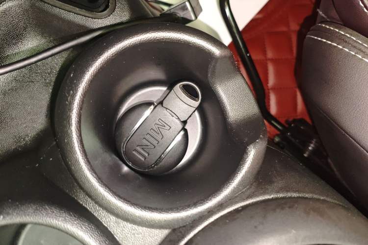 Used MINI 2019 1.5T COOPER Classic Edition Five-Door Version Interior 1