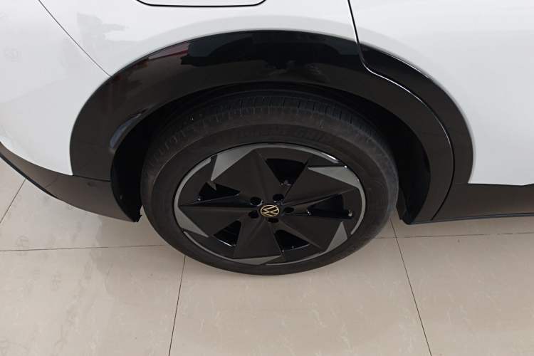 Used Volkswagen ID.UNYX 2024 Pro Long-Range Version