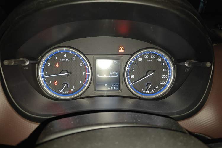 Used Suzuki Vitara S-Cross 2017 1.6L Manual Two-Wheel Drive Urban Fashion Model