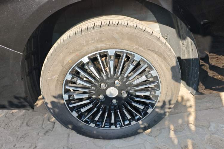 Used BAW Ruisheng Ace M7 2025 2.0L Automatic Long Wheelbase Luxury Version 7 Seats