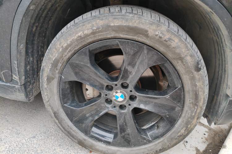 Used BMW X6 2011 xDrive35i
