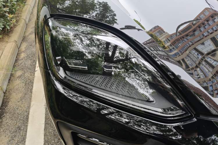 Used Porsche Cayenne 2024 Cayenne 3.0T Right Front Headlight