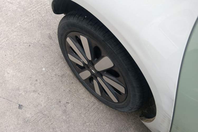 Used ORA Black Cat 2022 351 km Standard Version Ternary Lithium