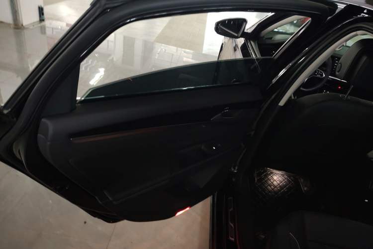 Used Volkswagen Passat 2024 330TSI Elite Edition