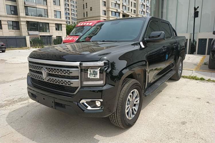 Used JMC DaDao 2024 All-Arounder 2.3T Gasoline Manual Two-Wheel Drive Standard Wheelbase Comfort Edition