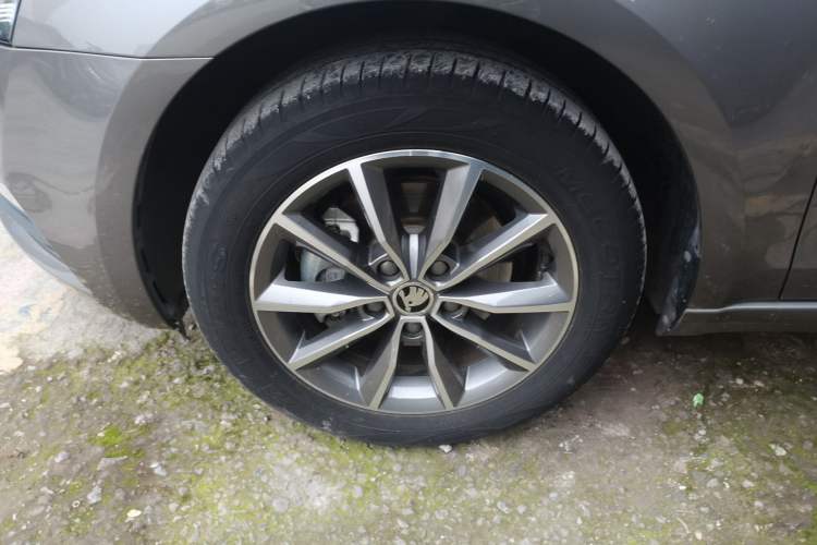 Used Skoda Octavia 2019 TSI230 DSG Smart & Comfort Edition China VI Standard