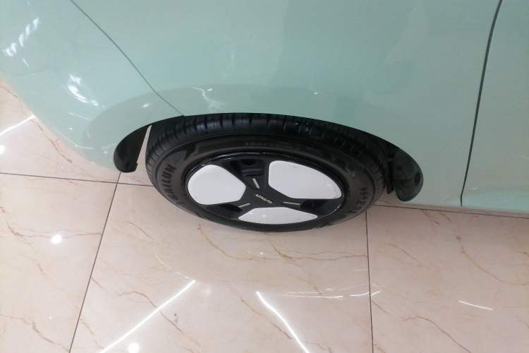 Used CHANGAN NEVO Lumin 2022 210km Sweet Edition Right Rear Wheel Hub
