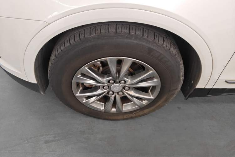 Used Cadillac XT5 2020 28T Luxury Version
