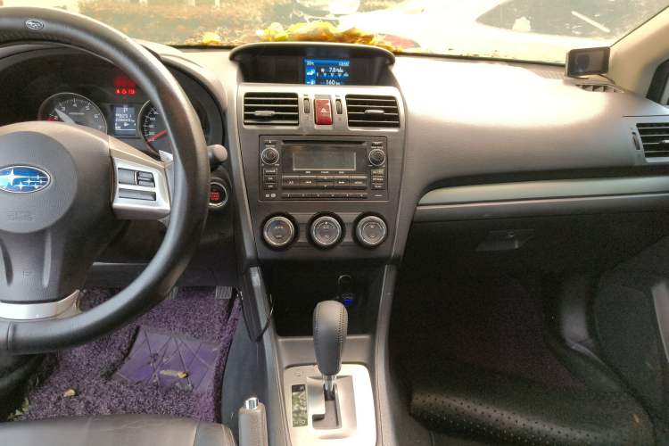 Used Subaru XV 2014 2.0i Luxury Edition
