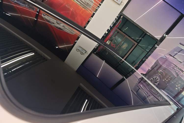 Used Jeep Compass 2017 200T Automatic Family Edition Roof