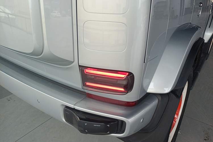 Used iCAR V23 2025 401 Two-Wheel Drive Intelligent Driving Version
