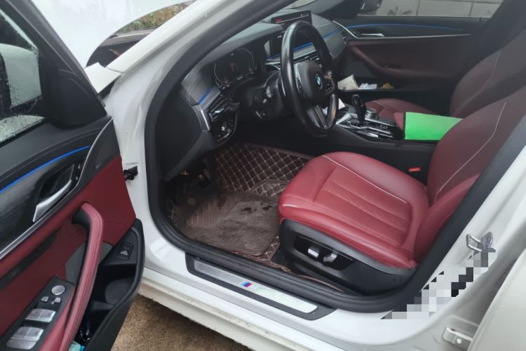 Used BMW 5 Series 2021 Facelifted 530Li Leading Edition M Sport Package
