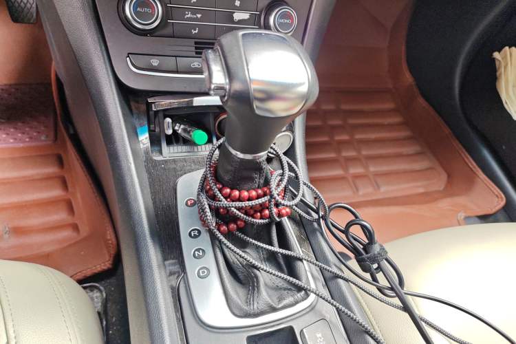 Used Roewe e550 2016 Deluxe Edition
