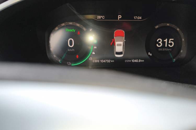 Used BAIC Beijing EU5 2018 R500 Smart Wind Edition Odometer Close Up