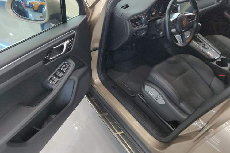 Used Porsche Macan 2017 Macan 2.0T