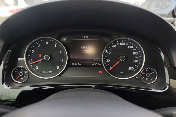 Used Volkswagen Touareg 2017 3.0 TSI Touareg Model Instrument Cluster