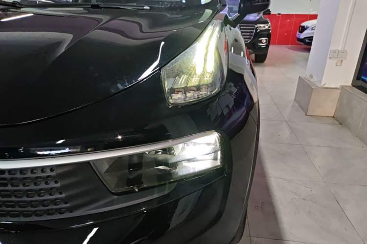 Used Lynk & Co 01 2019 2.0T Four-Wheel Drive Genie Pro Version China VI Standard
