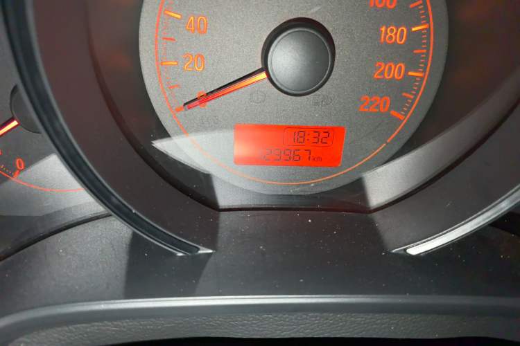 Used Honda Fit 2014 1.5L LX Manual Comfort Model
