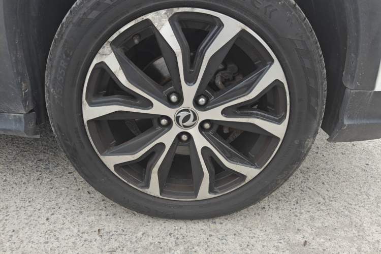 Used FORTHING Joyear X5 2017 Jingxiang Series 1.5T CVT Luxury Model
