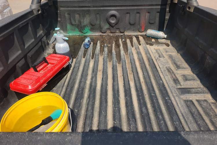 Used Great Wall King Kong Poer 2023 2.0T Automatic Diesel Two-Wheel-Drive Elite Version Flatbed GW4D20M Trunk