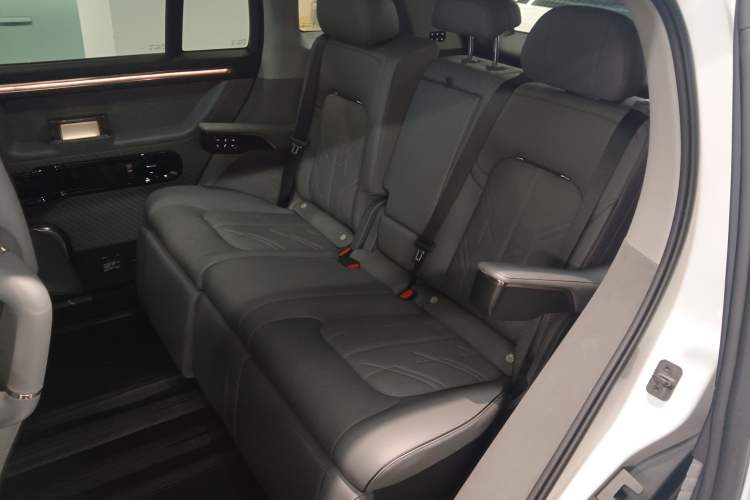 Used Zeekr MIX 2025 Long-Range Intelligent Driving Edition Interior 4