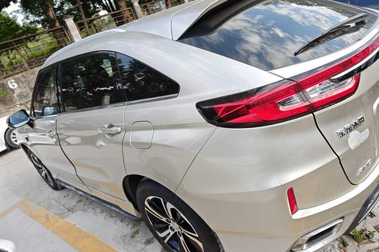 Used Honda UR-V 2017 370TURBO Four-Wheel Drive Prestige Edition China V