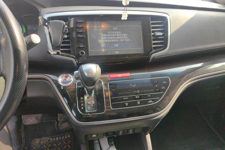 Used Honda Odyssey 2019 2.0L Rui-Changxiang Edition Audio And AC Panel