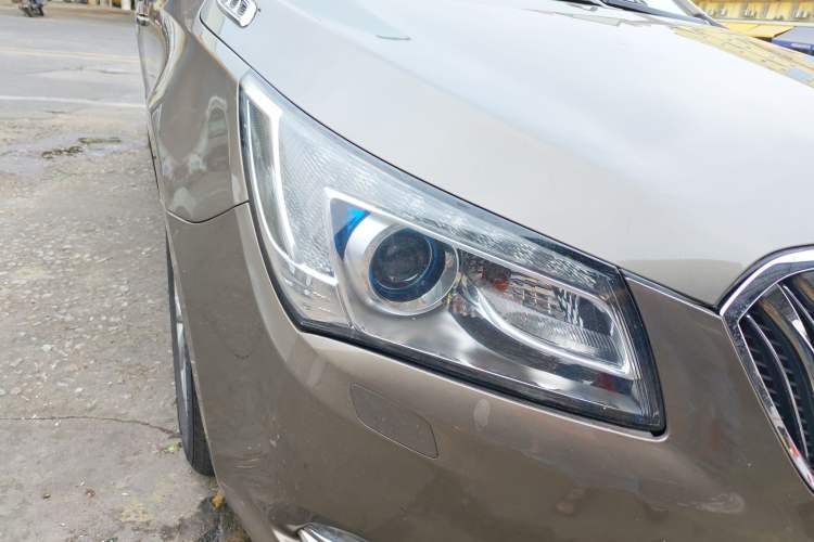 Used Buick LaCrosse 2013 2.4L SIDI Elite Comfort Version