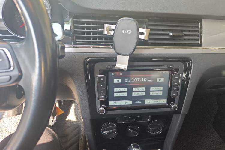 Used Volkswagen Bora 2015 Value Edition 1.6L Automatic Comfort Version