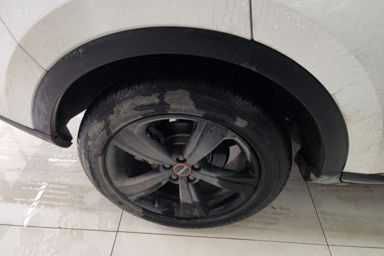 Used Roewe RX3 2021 PRO 1.6L CVT Elite Model Right Rear Wheel Hub