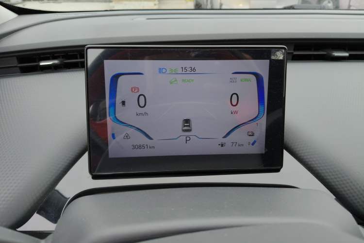 Used Chery New Energy Boundless Pro 2022 301km LingShou Edition Lithium Iron Phosphate
