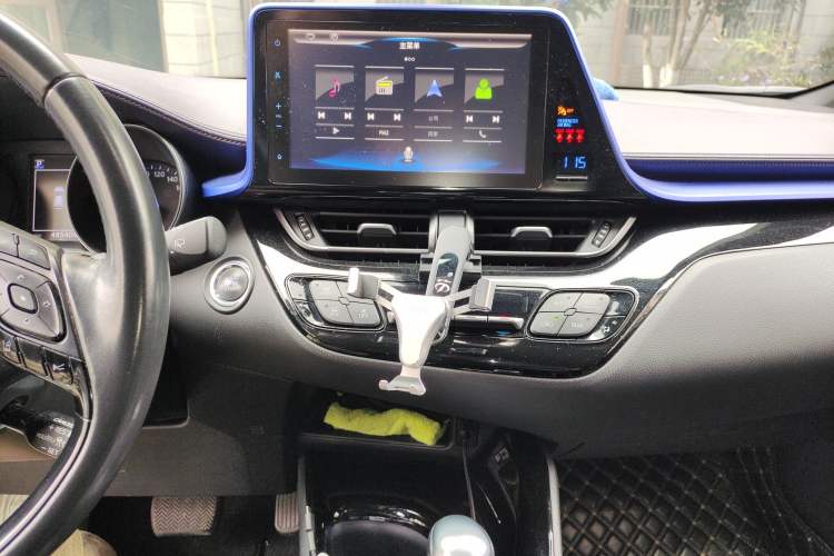 Used Toyota C-HR 2020 2.0L Luxury Edition Audio And AC Panel