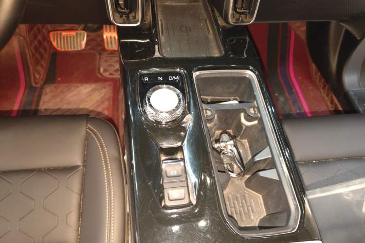 Used Haval DARGO 2022 2.0T DCT 4x4 Chinese Rural Dog Hunting Edition
