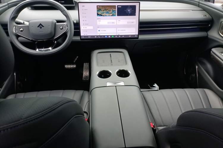 Used Hyptec HL 2025 700 Ultra Six-Seater All-Wheel-Drive LiDAR Version