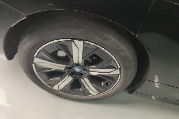 Used BMW iX 2022 xDrive40
