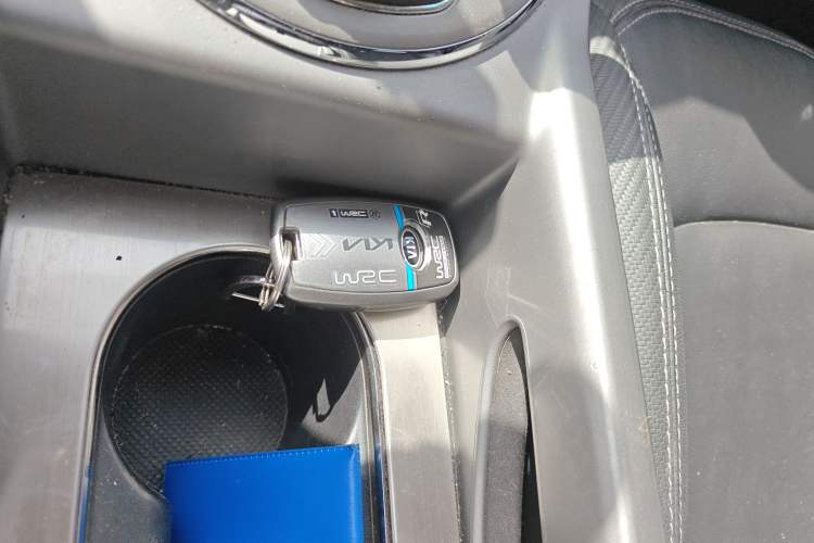 Used Kia Sportage R 2015 2.0L Automatic 2WD Premium Edition
