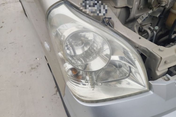 Used Wuling Rongguang 2011 1.2L Base Version Right Front Headlight