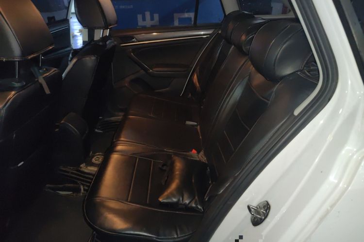 Used Volkswagen C-TREK 2018 230TSI DSG Comfort Model Left Rear Seat