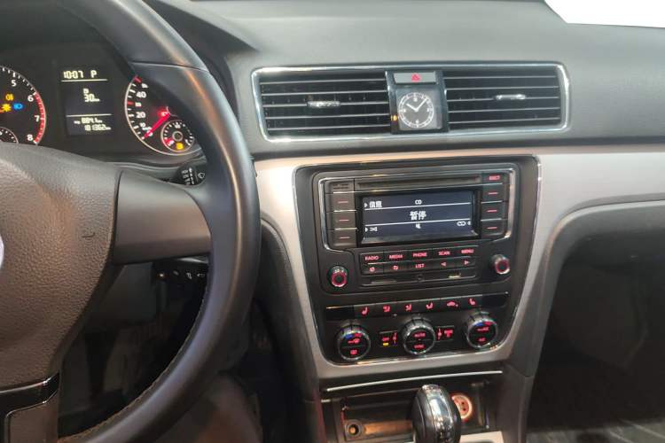 Used Volkswagen Passat 2014 1.8TSI DSG Prestige Edition
