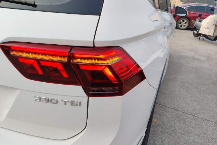 Used Volkswagen Tiguan L 2023 330TSI Automatic Two-Wheel Drive R-Line Enjoyment Edition