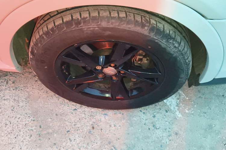 Used Audi Q3 2016 30 TFSI Fashion Model Right Front Wheel Hub